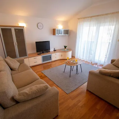 R&r Apartment